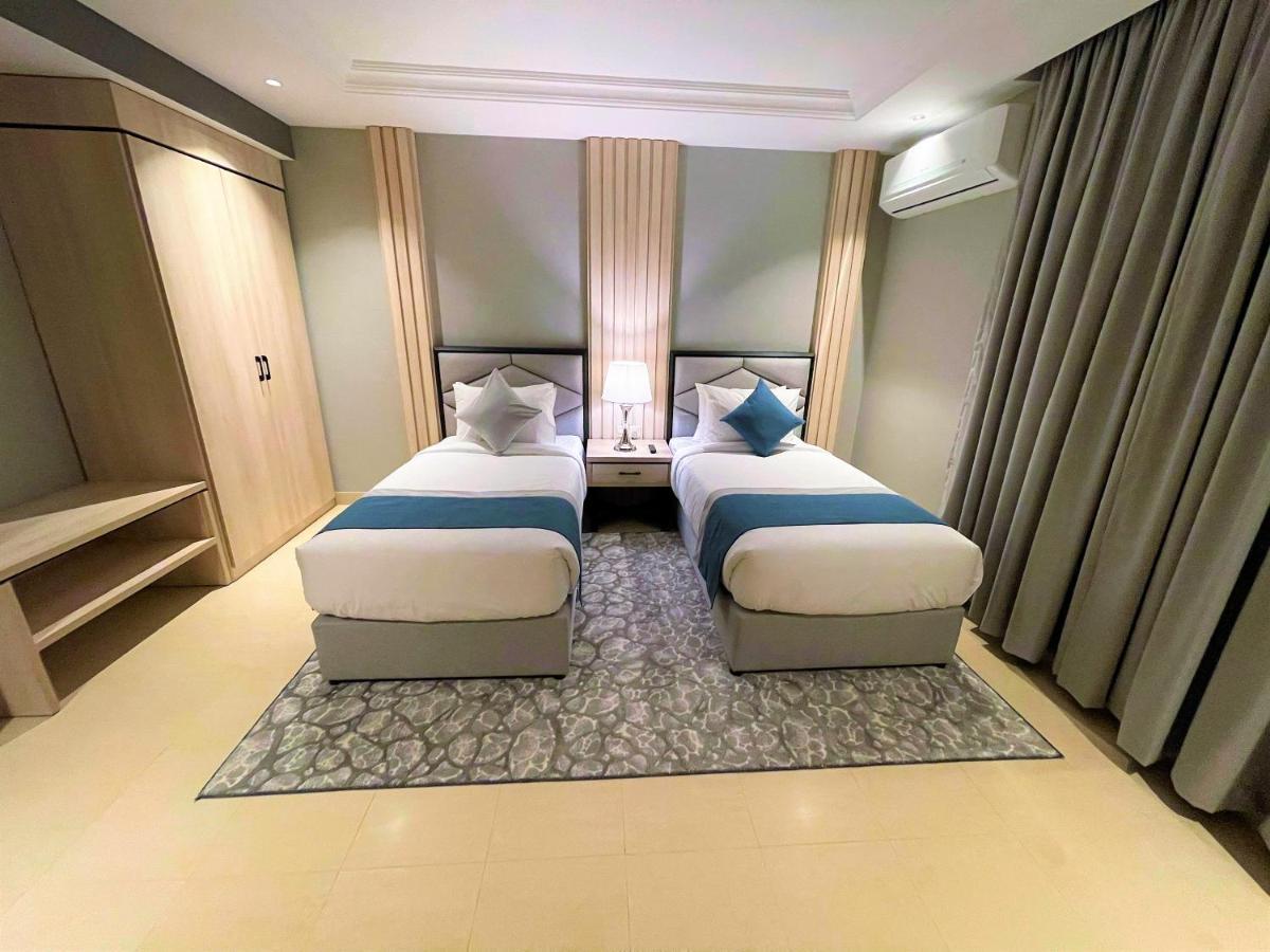 Enala Hotel Apartments- Tabuk 塔布克 外观 照片