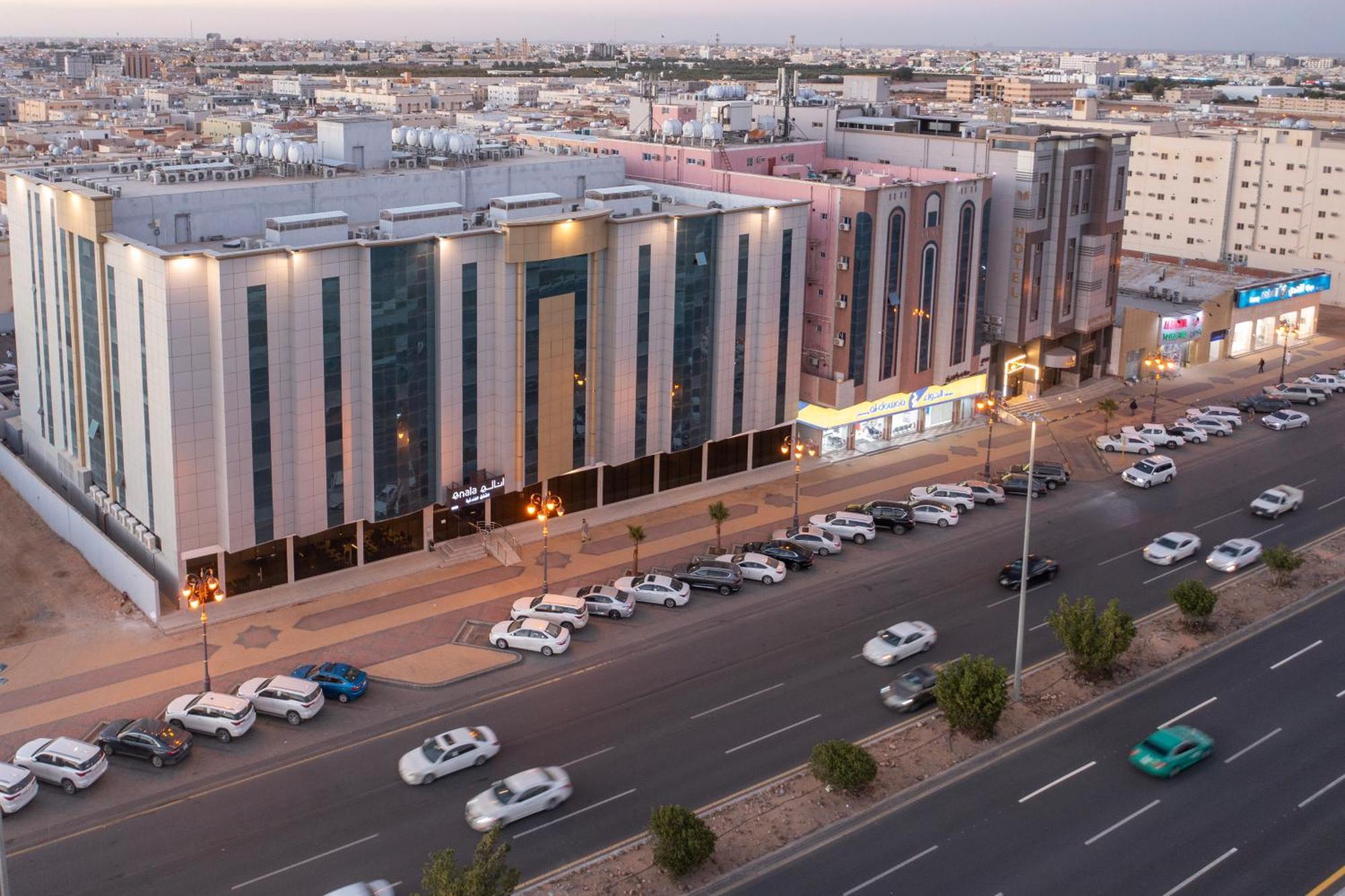 Enala Hotel Apartments- Tabuk 塔布克 外观 照片